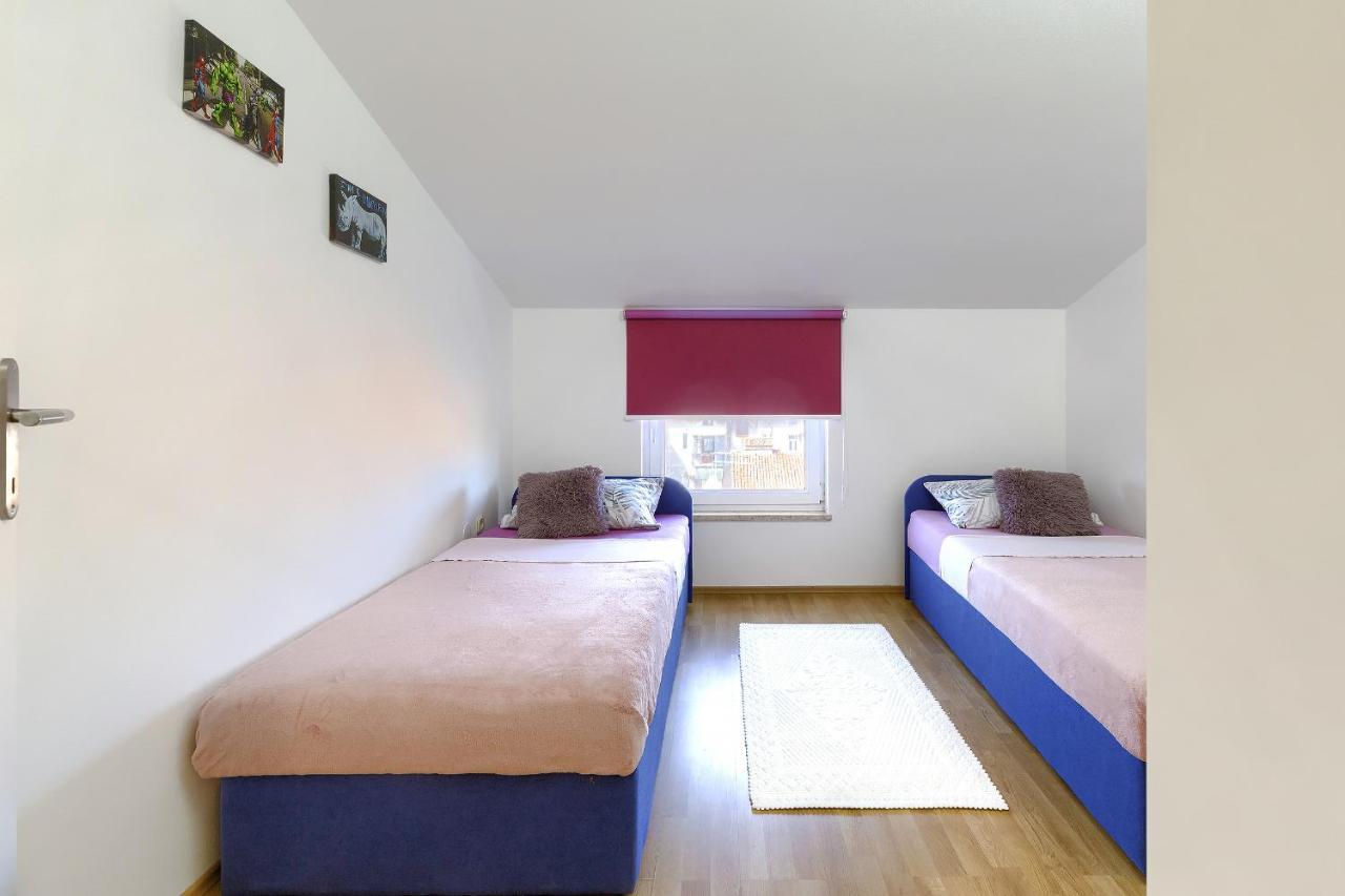 Homestay プーラ エクステリア 写真